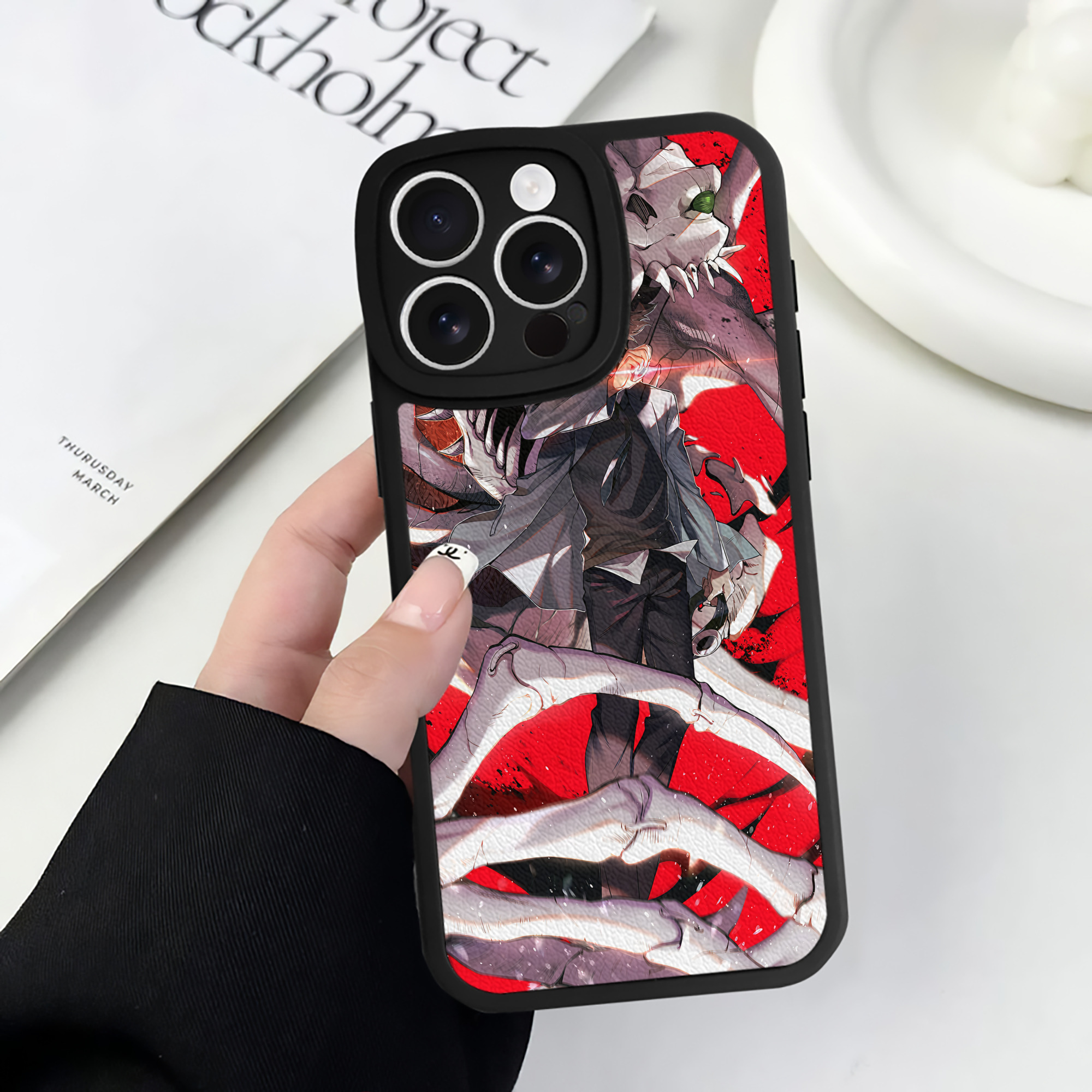 （画像用） Digimon デジタルモンスター/デジモン 【iPhone 16シリーズ対応】シリコンスマホケース（レザー調） 材質：シリコン